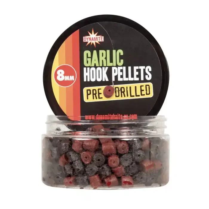 DYNAMITE BAITS Voorgeboorde haakkorrels Knoflook 8mm 150g